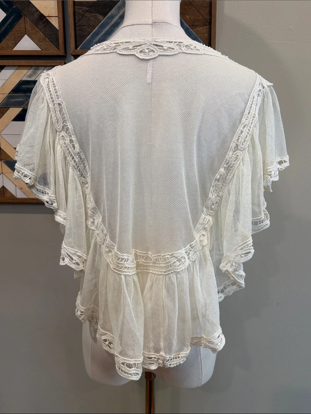 Free People I'm Pretty, Okay Top Ivory Lace size Medium